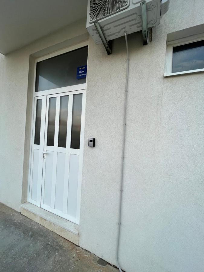 Apartment Kairos 特罗吉尔 外观 照片